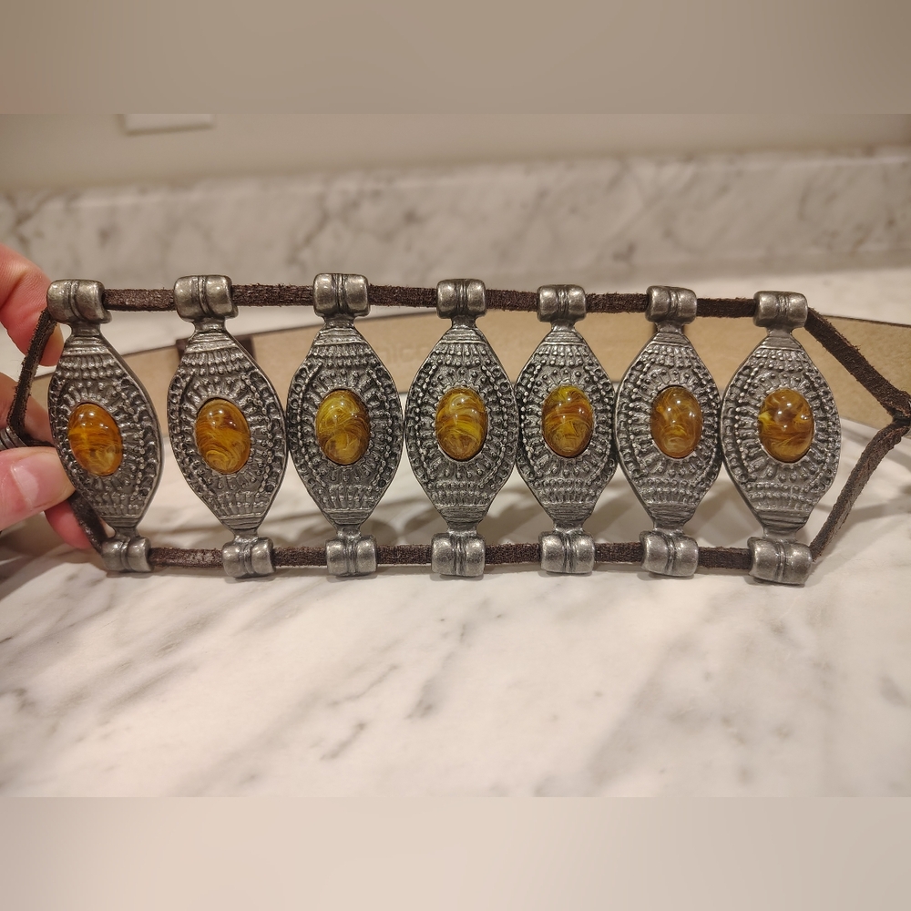 Chicos Adjustable Waist Belt